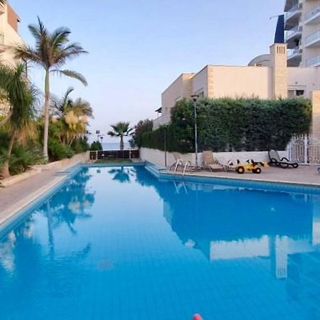 Pegasus Beach Front Apartment Limassol Exterior photo